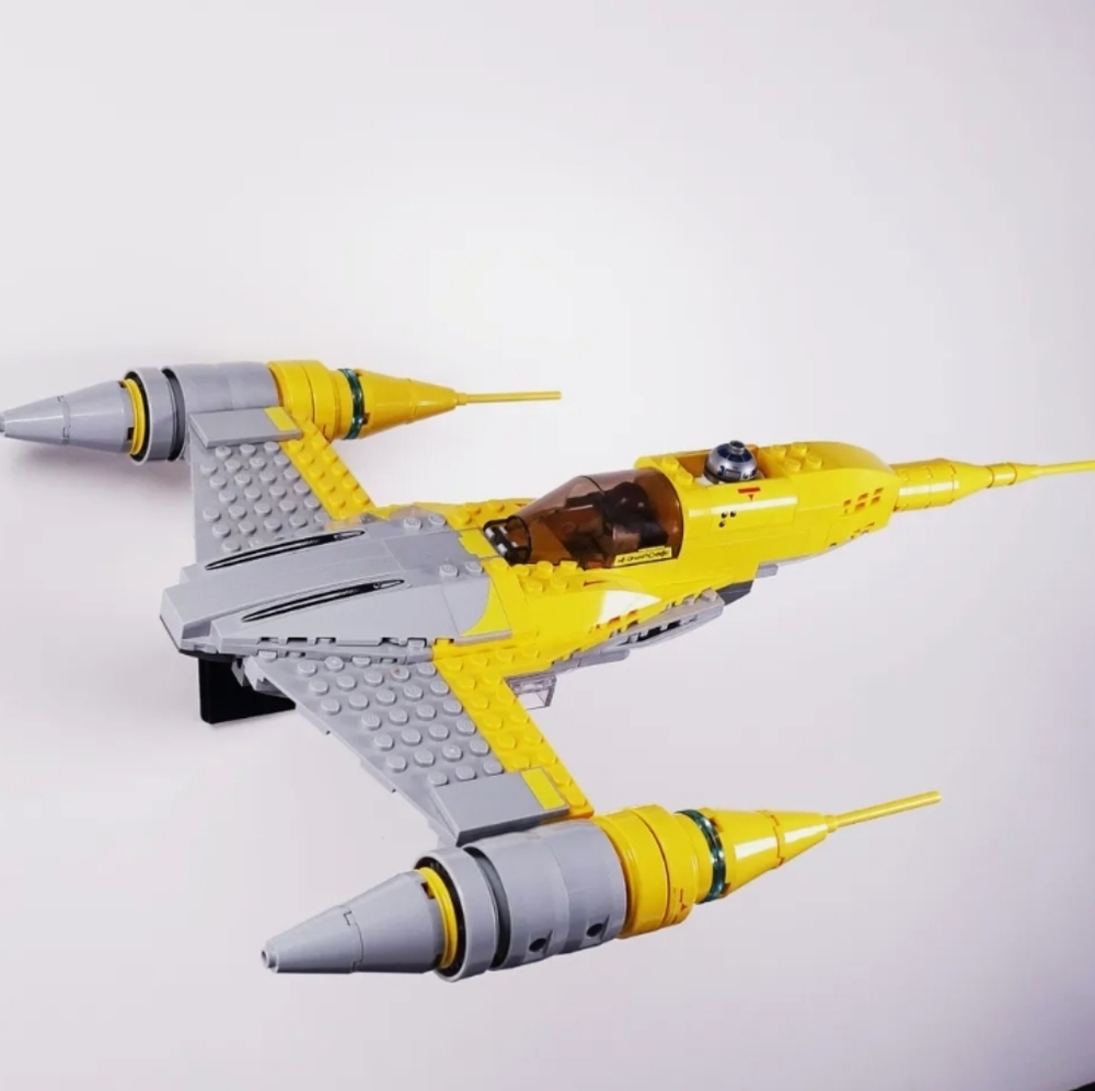 Lego Star Wars Naboo Starfighter
